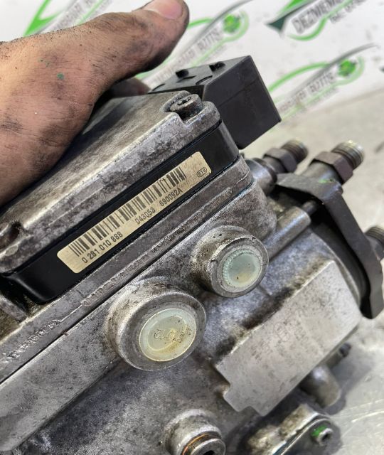 Pompa injectie 0470504003 Opel Vectra B (facelift)