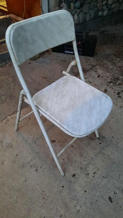 Продаются стулья Садовые