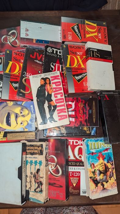 Продам много видеокассет