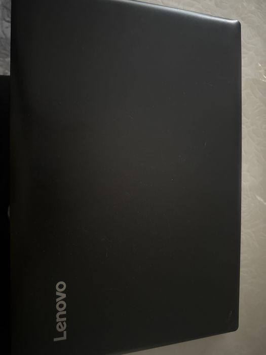 Lenovo sotiladii