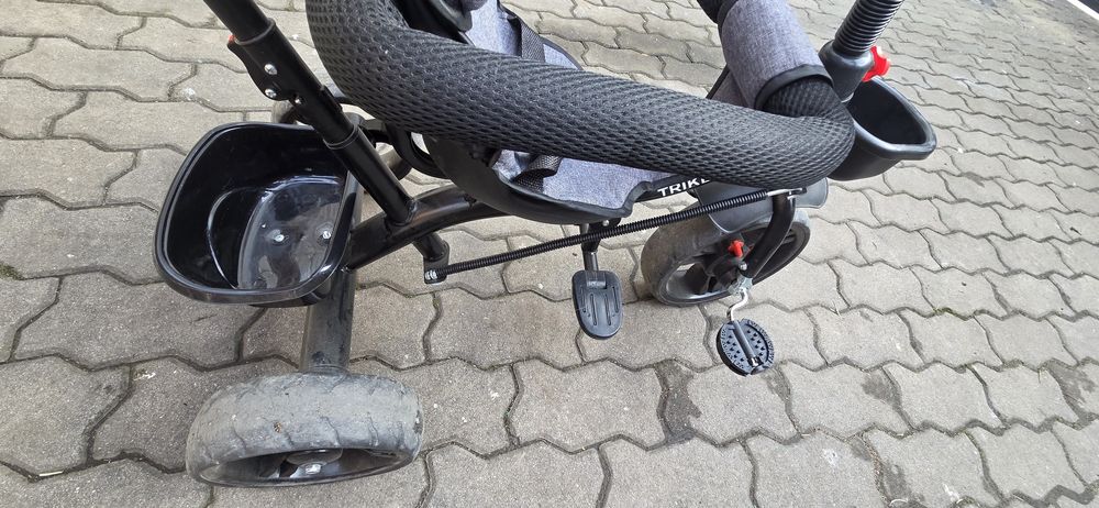 Tricicleta copii mici