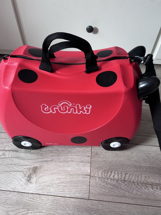 Troler Trunki buburuza
