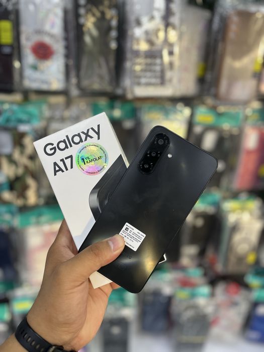 Samsung A17 8 / 256 gb