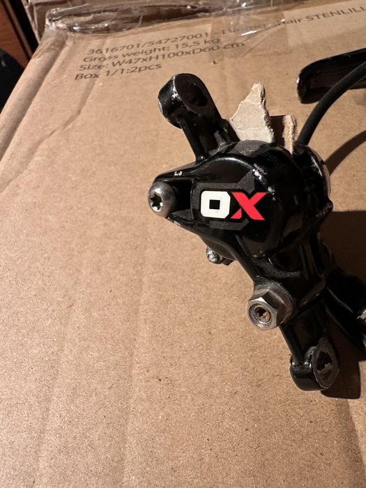 Двулицева спирачка Avid x0