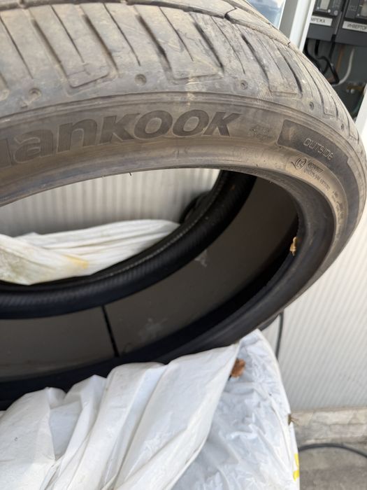 Гуми Hankook 285/35/22