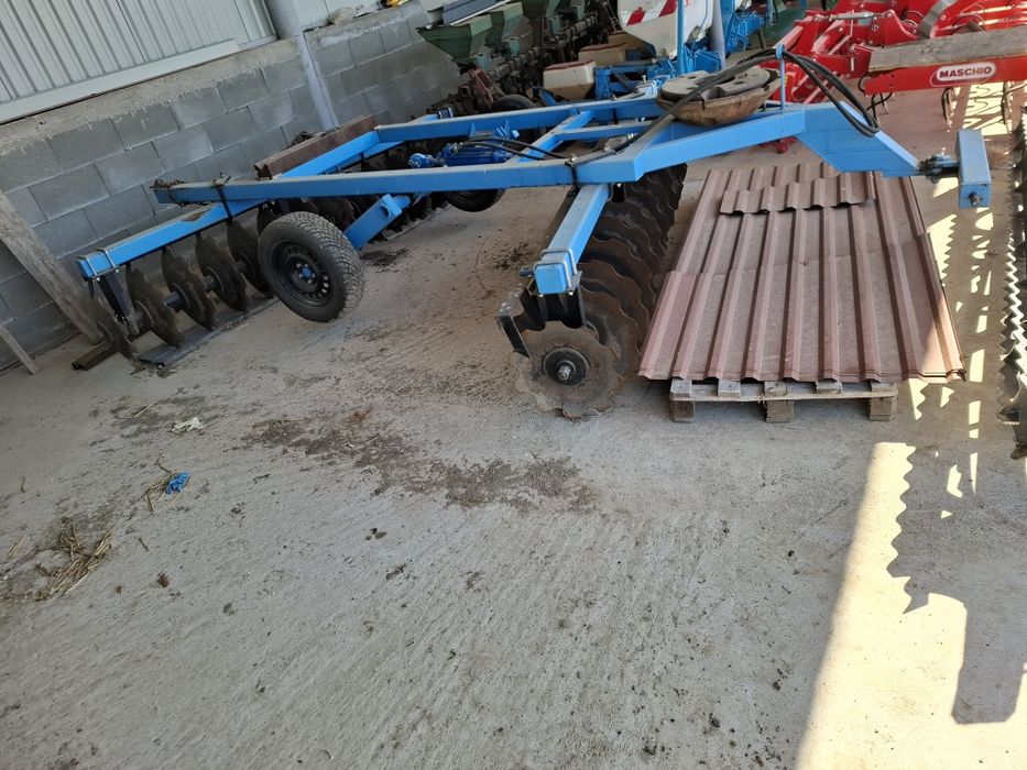 Vând disc agricol