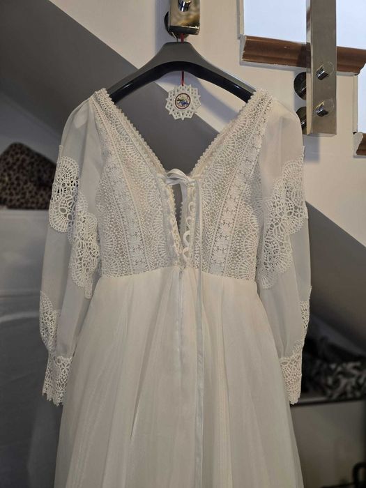 Rochie mireasă nouă, nepurtată, măsura M (38-40).