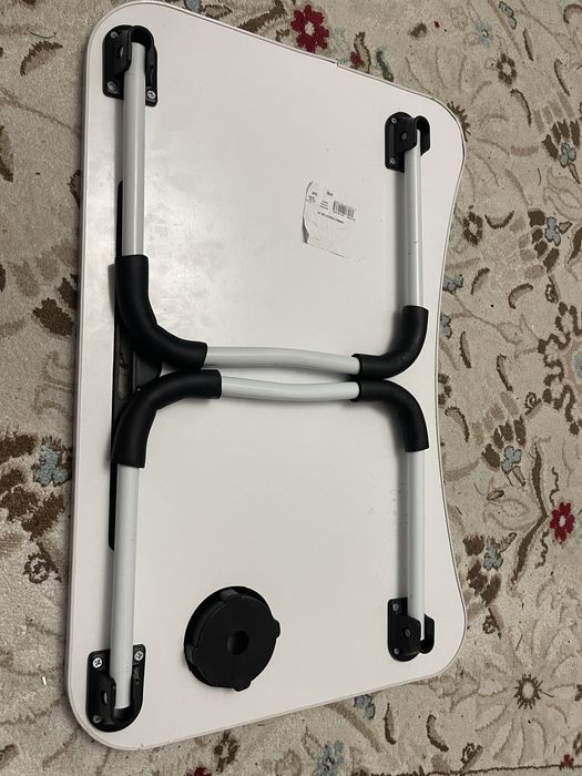 Продаю столик складной