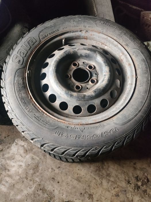 Продам стояли на мерседесе 190