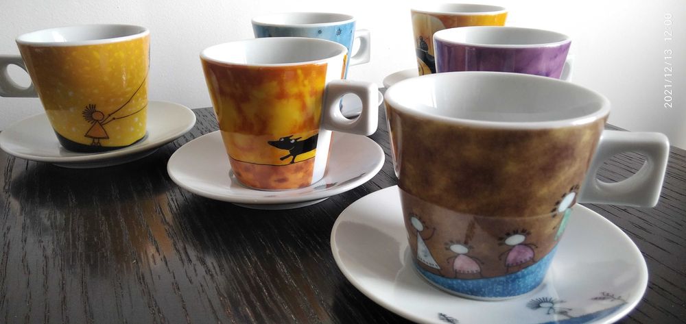 Чашки для кофе.                       .