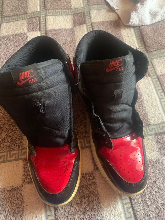 Adidasi jordan 1 patent bred