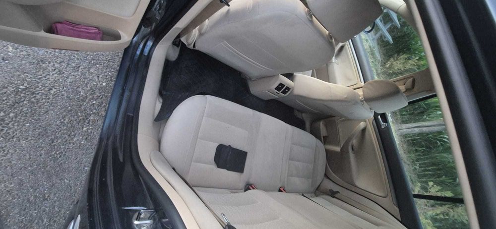 VW Golf 5 – 1.4 FSI (90 CP)