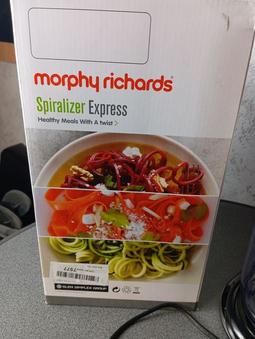 Машина за направа на ивици декорации,Английска