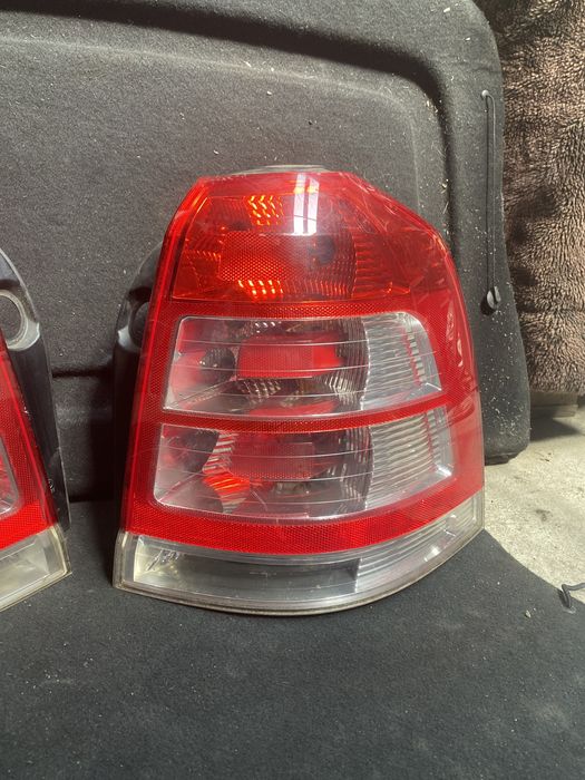 Tripla-Triple Opel Zafira B Facelift 2010 Stop/Lampa