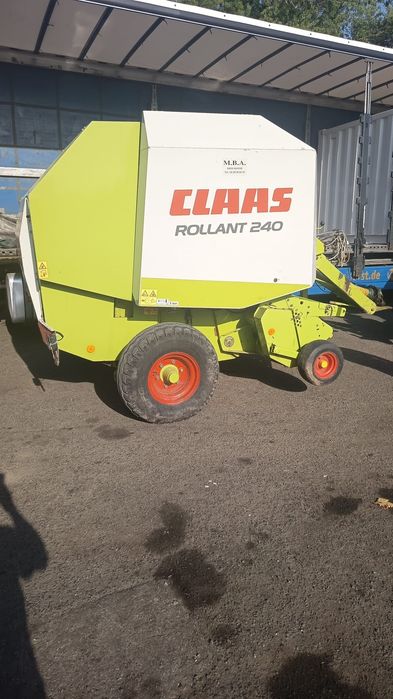 Presa claas coasa grebla met mig remorca plug disc freza