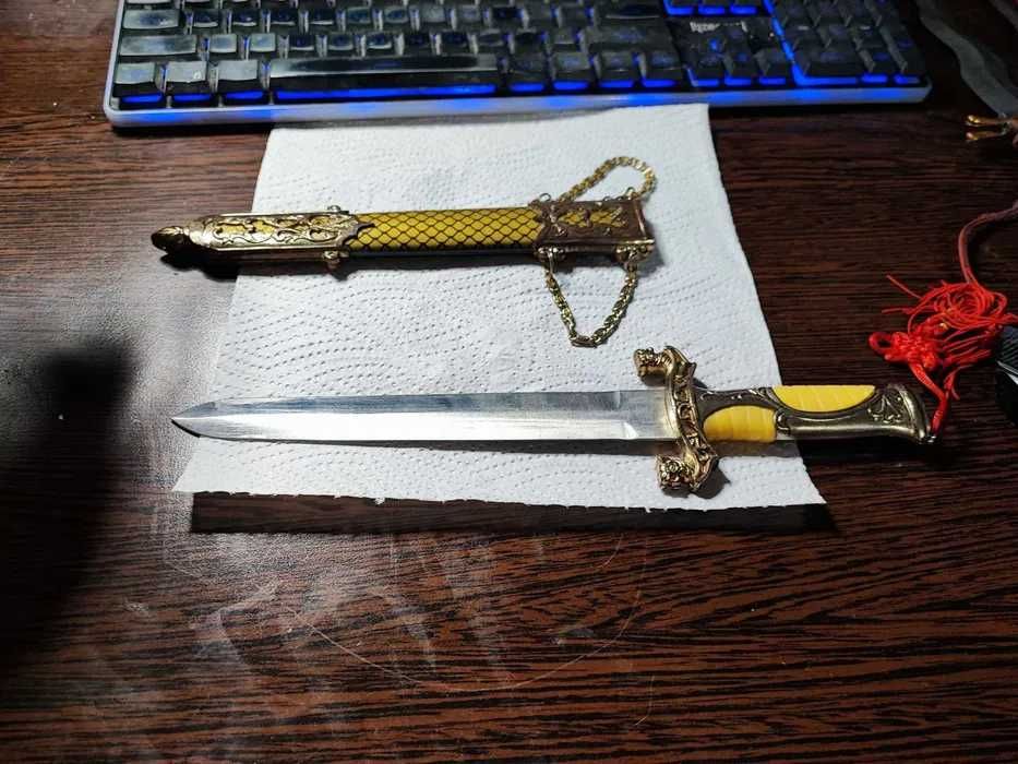 Lot vintage de 8 cutite deosebite 6