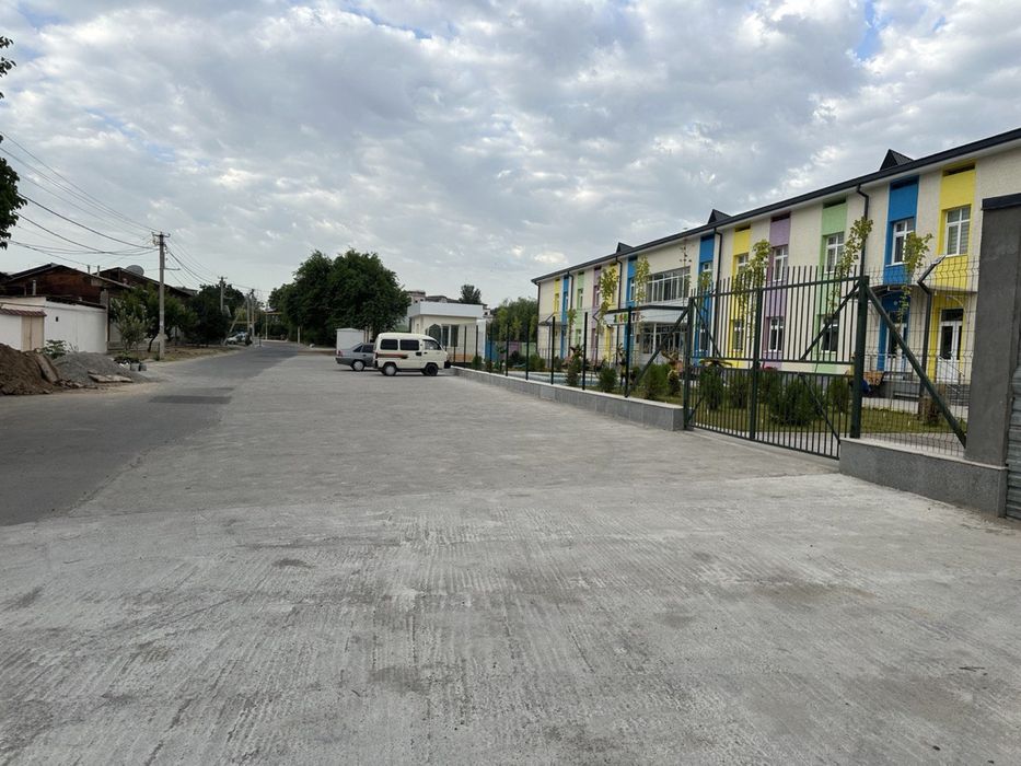 Olmazor tumani beshqorgon tor kochasda uy sotiladi