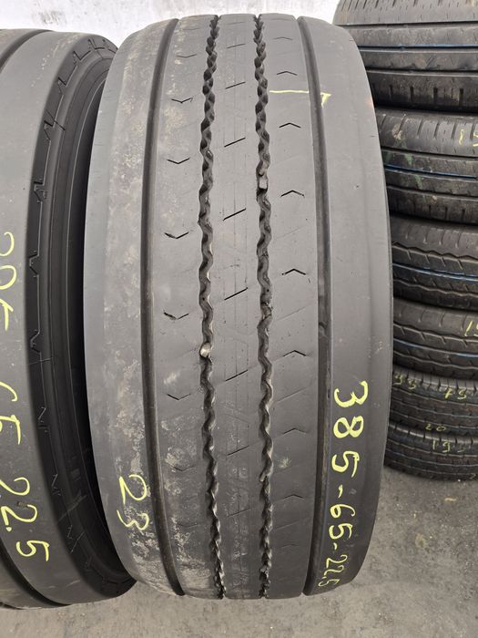 385 65 22,5 2x sava 1x pirelli