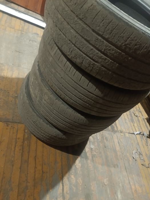 Продам резину Р16 205/55