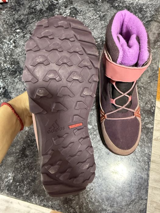 Зимни детски обувки Адидас