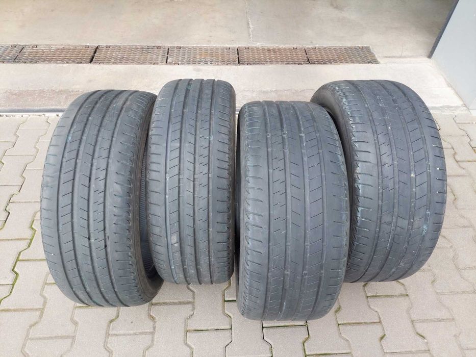 2 бр. 245/45R20  и 2 бр. 275/40/20  Летни  BRIDGESTONE ALENZA 001 BMW  RunFlat  5.5мм