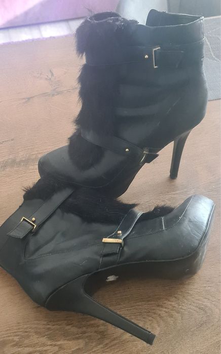 Botine cu blanita