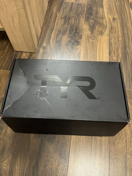 Спортни обувки TYR  Drop Zero Trainer STABILITY STRAP