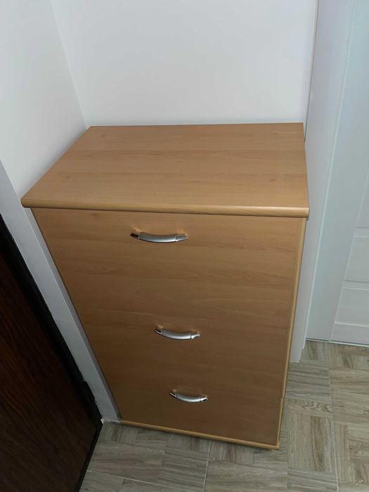Pantofar 60 x 108 x 39 cm