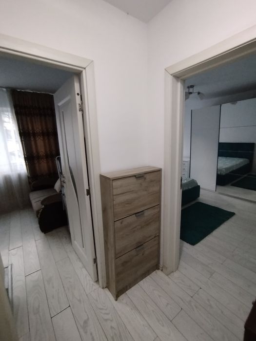 Vând apartament Calea Buziasului