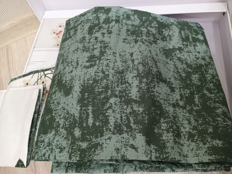 Новый набор постельного белья