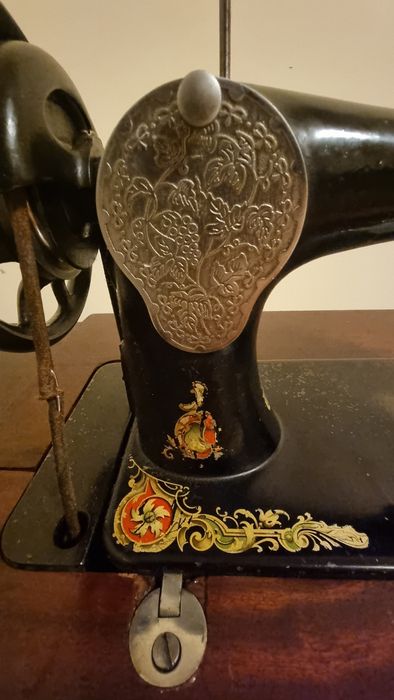 Masina cusut SINGER