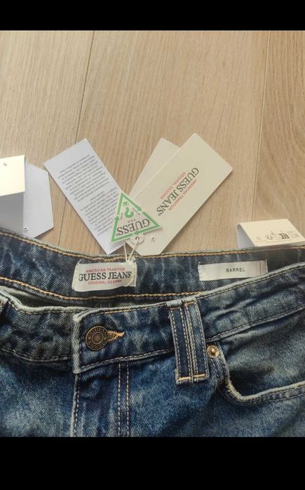 Blugi dama guess barrel jeans