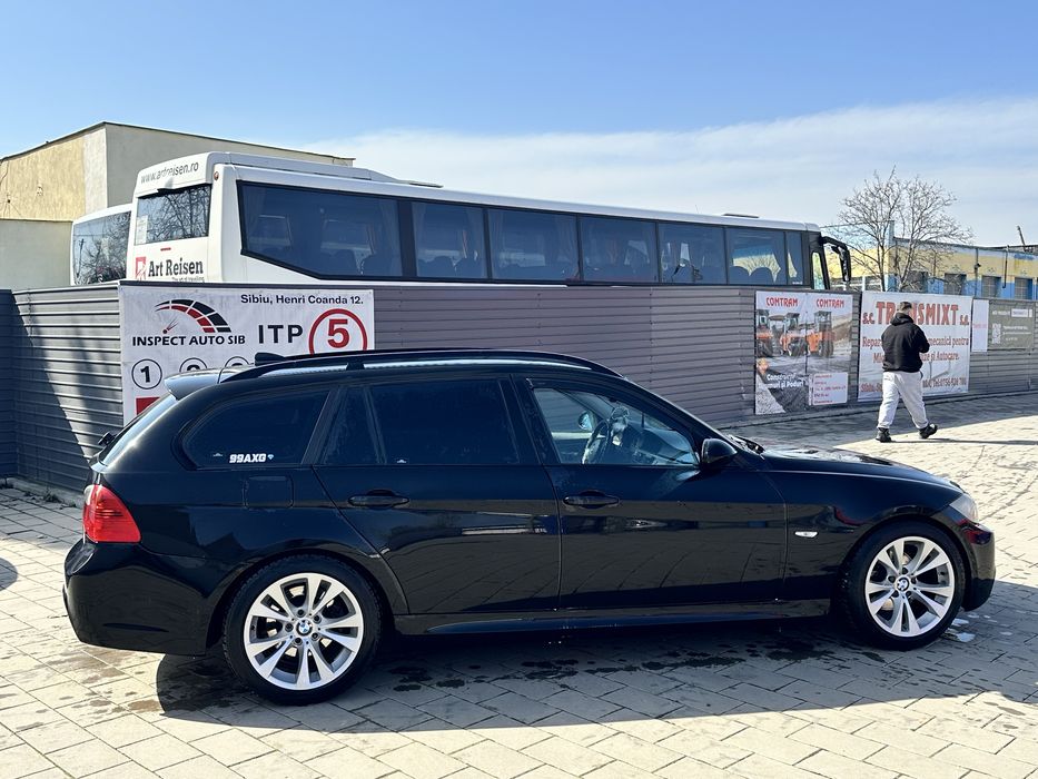 Vând BMW 320D E91