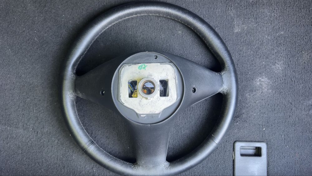 Волан Mercedes w204 2010