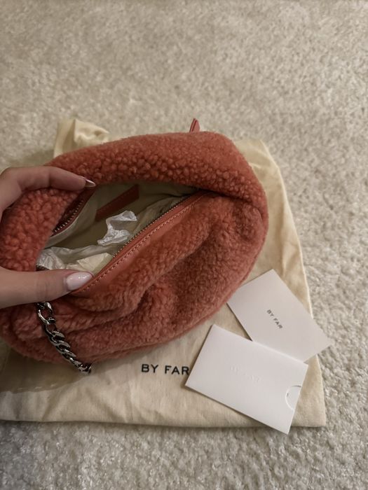 “By far” Original bag