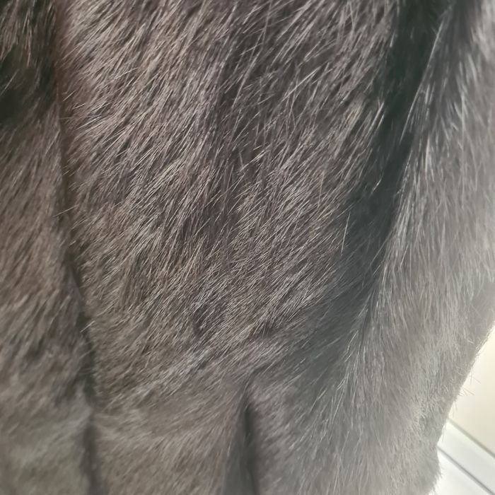 Blana de nurca naturala