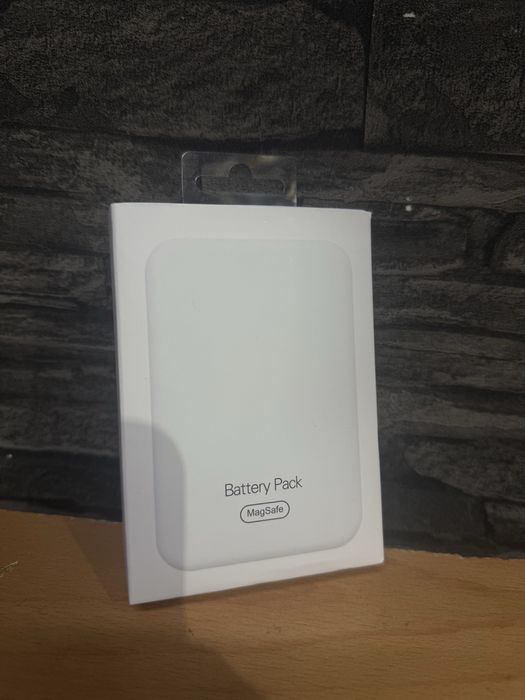 10 000mAh Power bank Battery Pack MagSafe