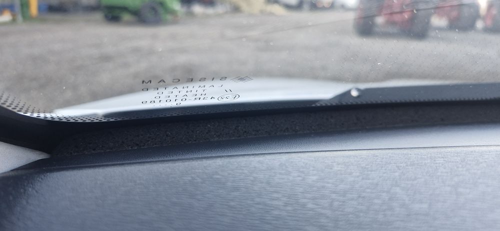 Автомобиль Lada vesta