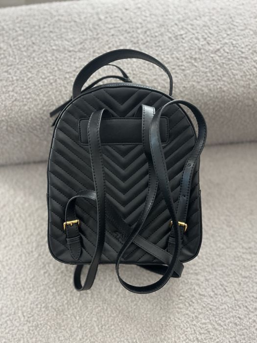 Ghiozdan pentru dame negru nou din piele