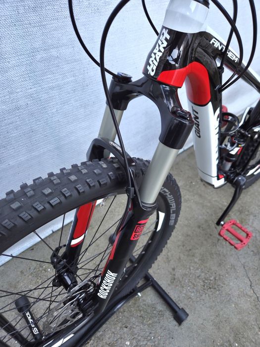 Планински велосипед - GIANT ANTHEM full suspension 27.5 цола