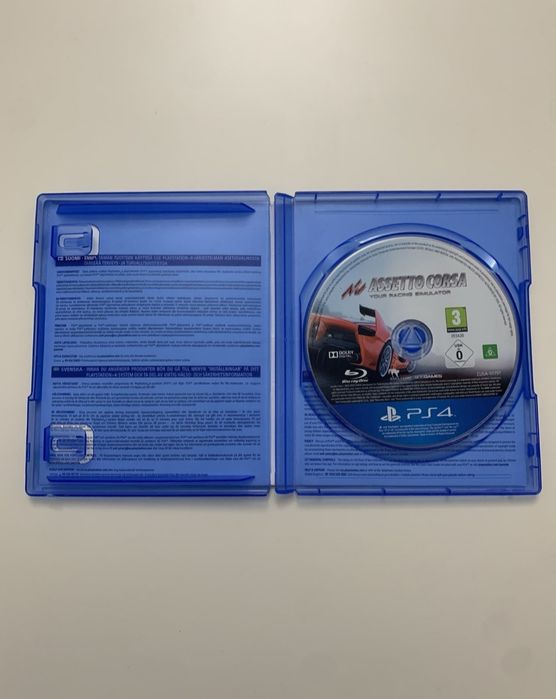 Продавам игра да Playstation 4