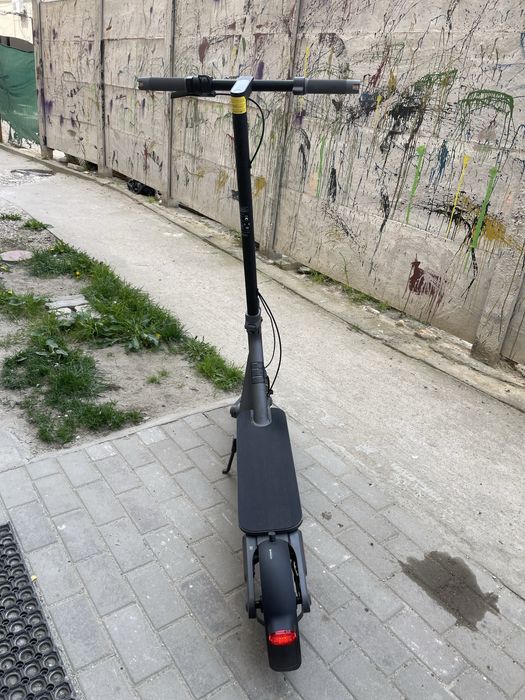 Vînd trotinetă electrică Xiaomi 4 Ultra.