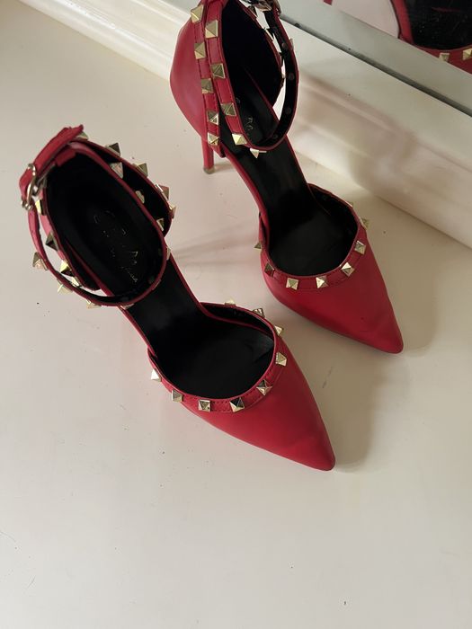 Нарядные туфли