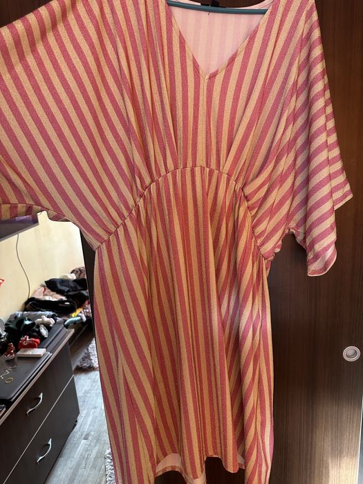 Vand rochie eleganta de femei