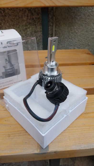 Комплект лед крушки D2S/D2R за подмяна на фабричен ксенон