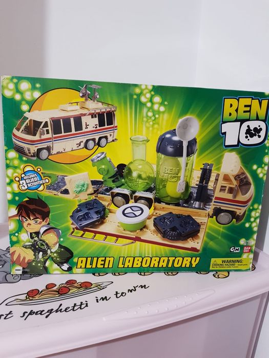 Masina Ben 10 originala, de colecție
