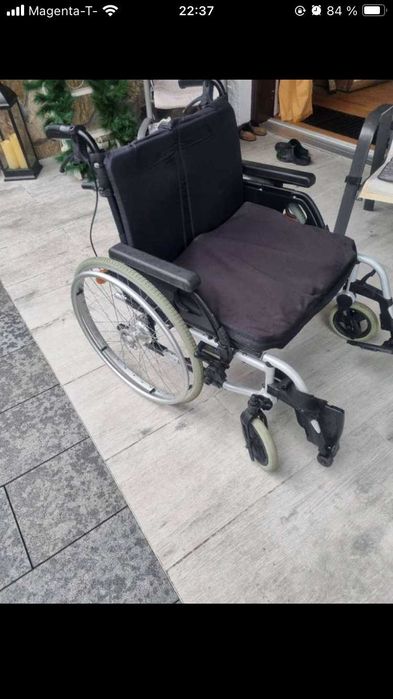 Carucior pliabil  marca  Breezy Rubix XL (170 kg)