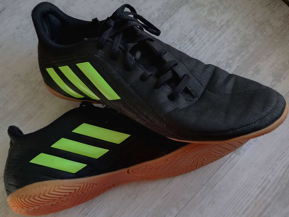 Футболни обувки Adidas Deportivo IN