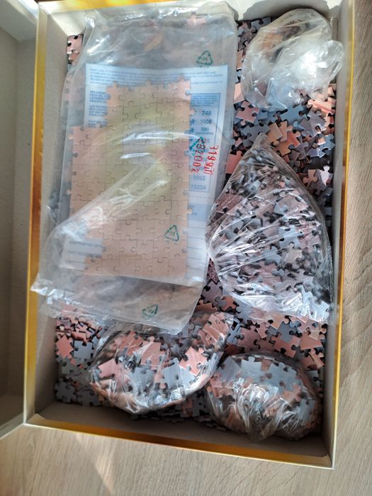 Puzzle 1500 piese noi