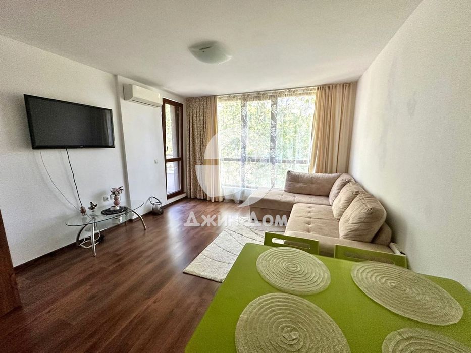 Продава се Двустаен апартамент в с. Шкорпиловци, Област Варна - 65 кв.м за 1277 €/кв.м - Снимка #2